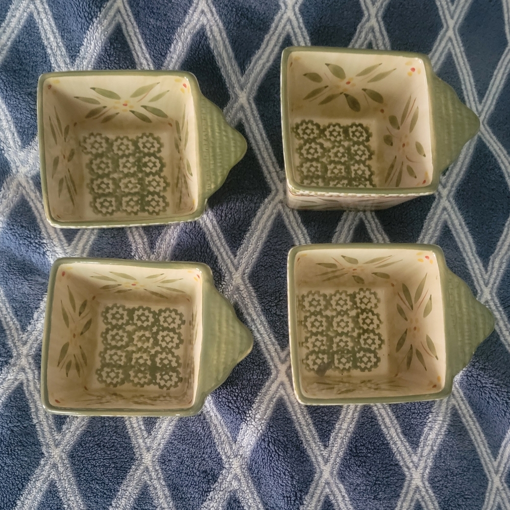 Temp-Tations Green and Cream Ceramic Ramakin Bowl Set